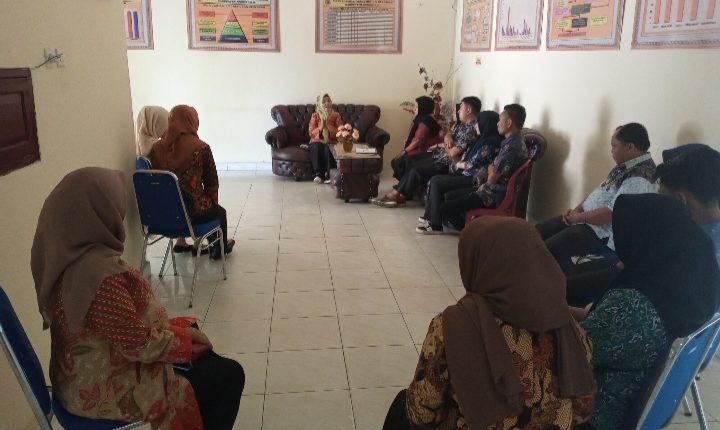 Tingkatkan Disiplin Dan Kinerja Aparatur Sekdis Koperasi UKM Lakukan